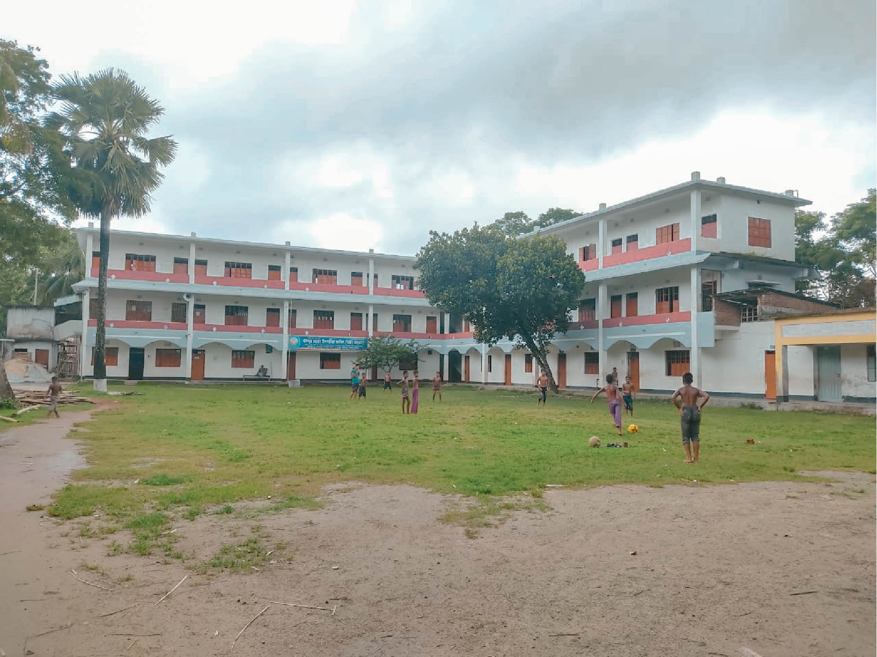 Khalilur Rahman Islamia Fazil (Degree) Madrasa